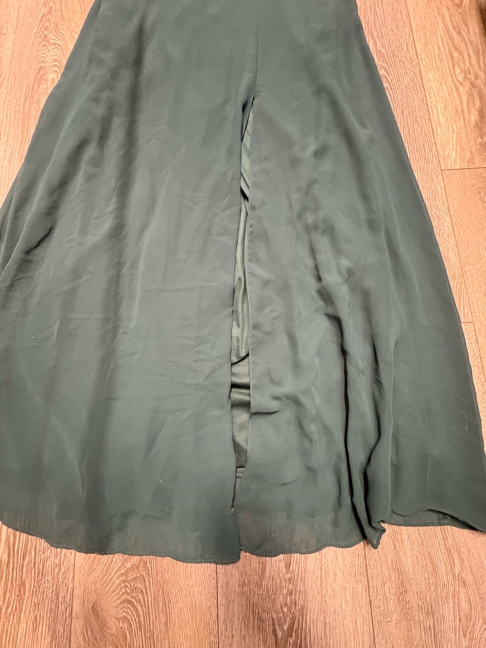 Kennedy blue Felicity Bridesmaid dress in forest green - Picture 5 of 12